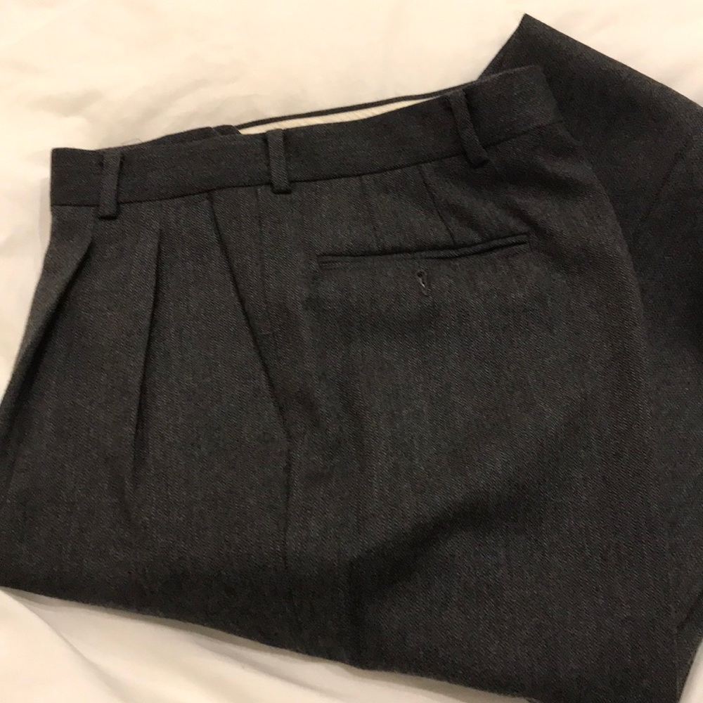 Very nice dress pants.